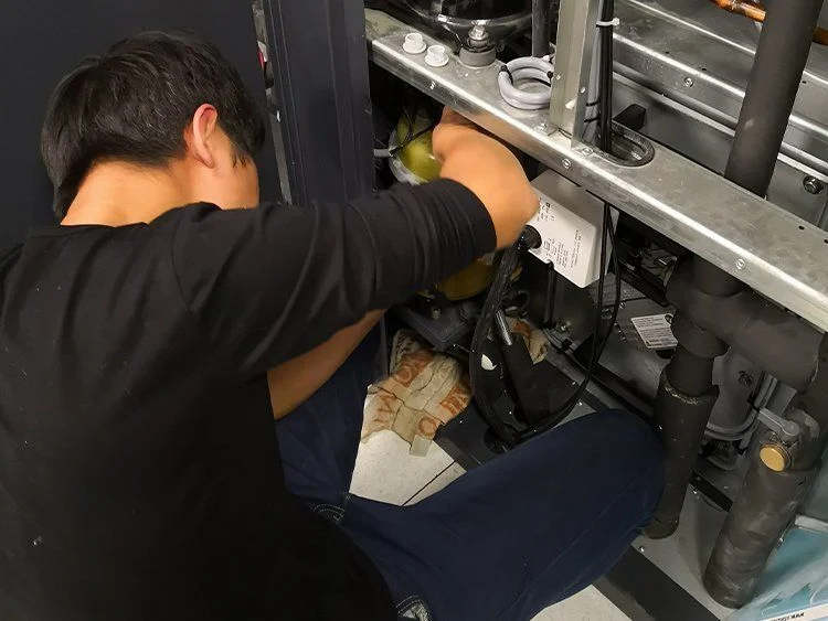 遇到机房恒温恒湿空调电气故障告警怎么处理 - 百特帕克